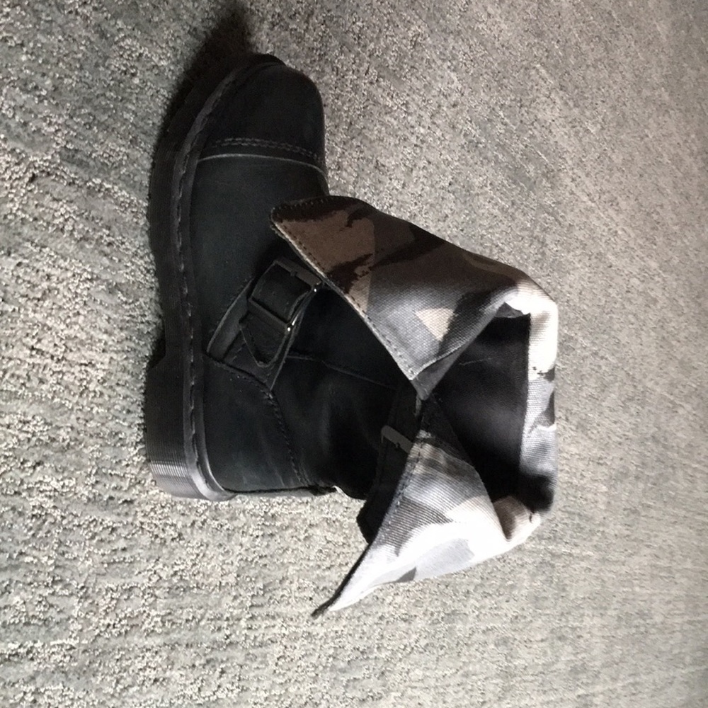 Doc Marten’s Black boots w/ reversible camouflage